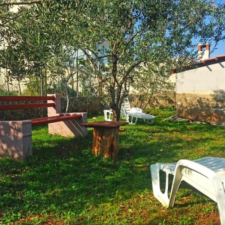 By The Sea Lukoran, Ugljan - 20387 Lukoran